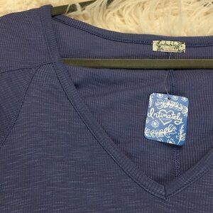 Intimately Free People top NWT